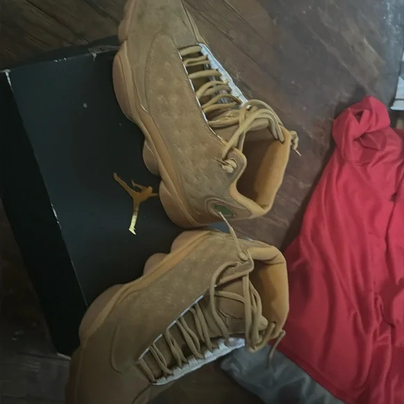 Retro 13 Jordan wheat worn maybe 3 times size 8.5 men’s Jordan 13 Retro  main image 2